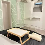 招待所 Centro Affittacamere- Bagno In Comune 热那亚