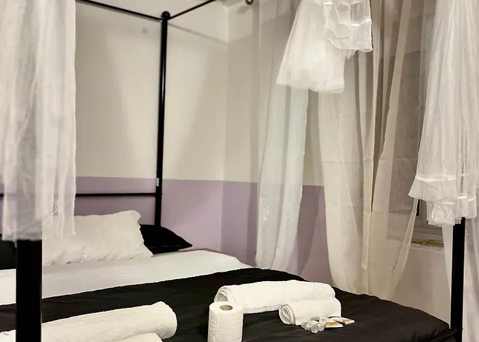 Centro Affittacamere- Bagno In Comune Pensjonat Genua