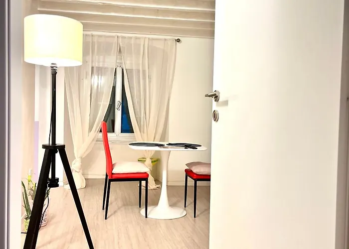 Centro Affittacamere- Bagno In Comune Pensjonat